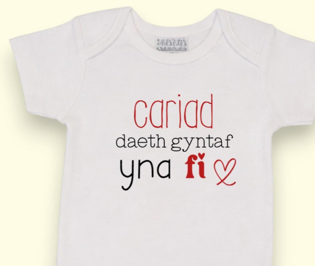 Welsh Baby Bodysuit, Santes Dwynwen Gift, Cute Unisex Newborn Outfit - Baby Reveal - Baby Announcement
