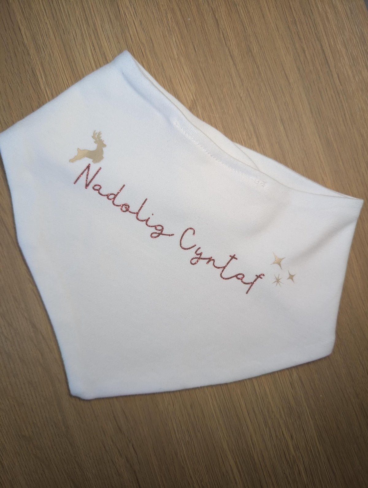 Personalized Welsh First Christmas Baby Bib – Reindeer & Stars