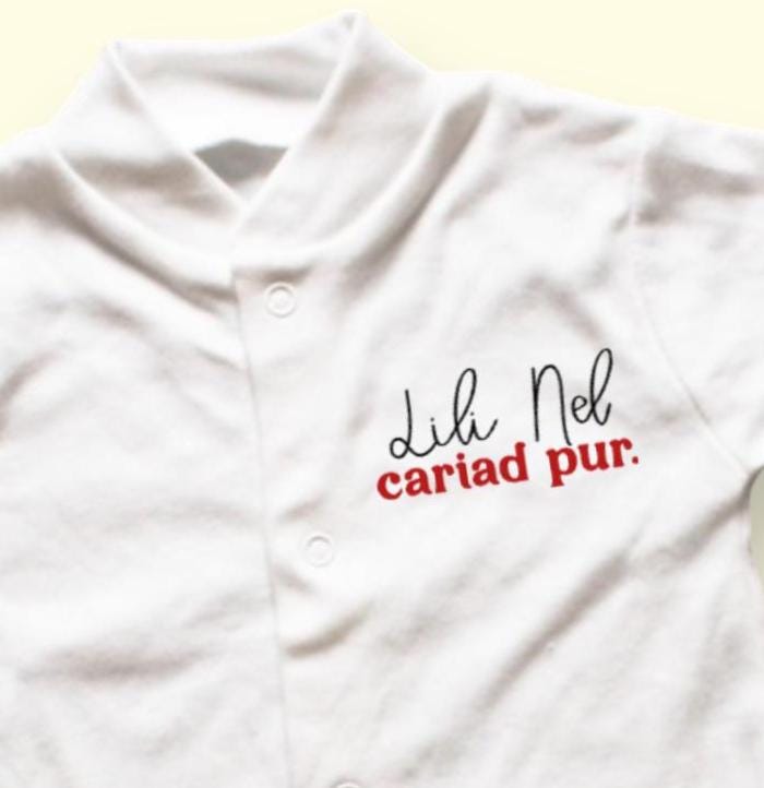 Personalised Baby Grow with Welsh Quote “Name, Cariad Pur” | New Baby Gift | Unisex Babygrow