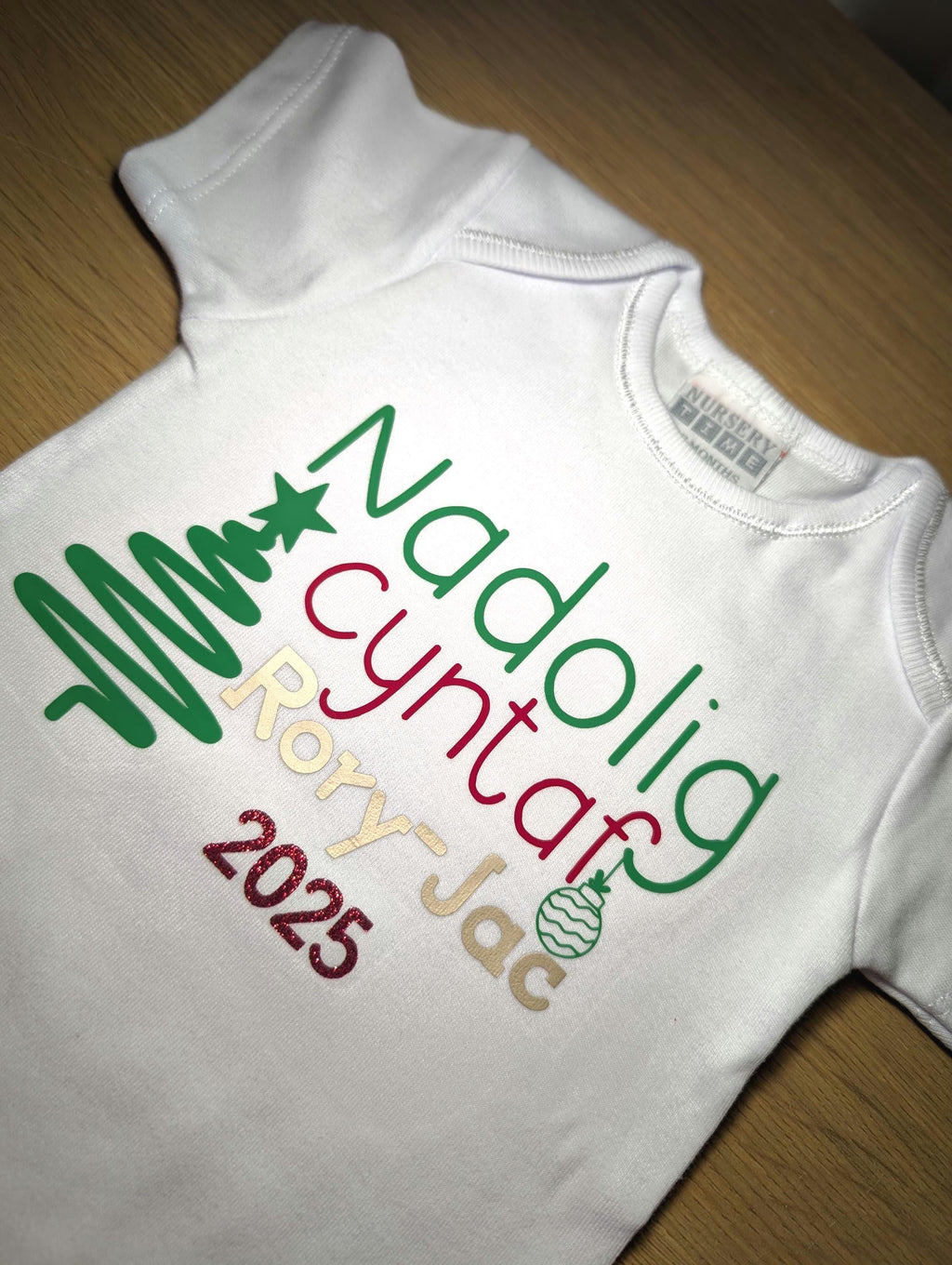 Personalized Welsh First Christmas Bodysuit – Nadolig Cyntaf 2025