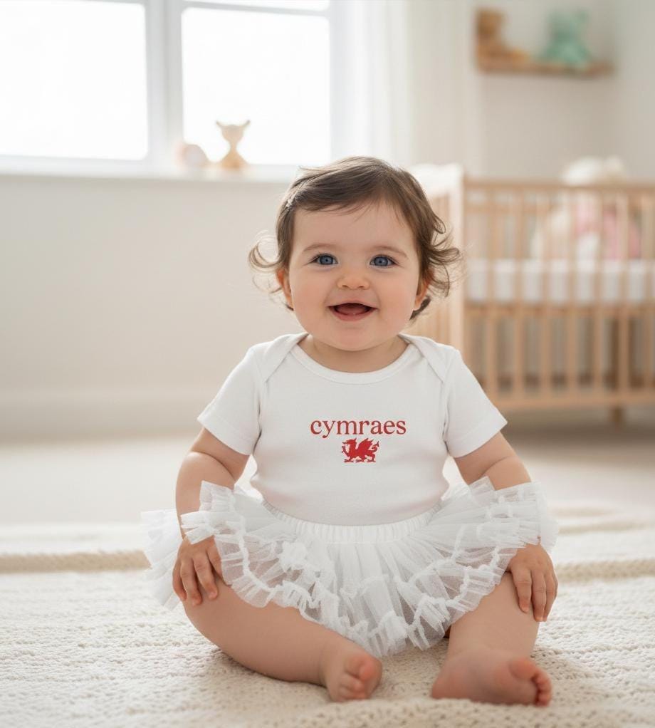Baby Vest Cymraes/Cymro