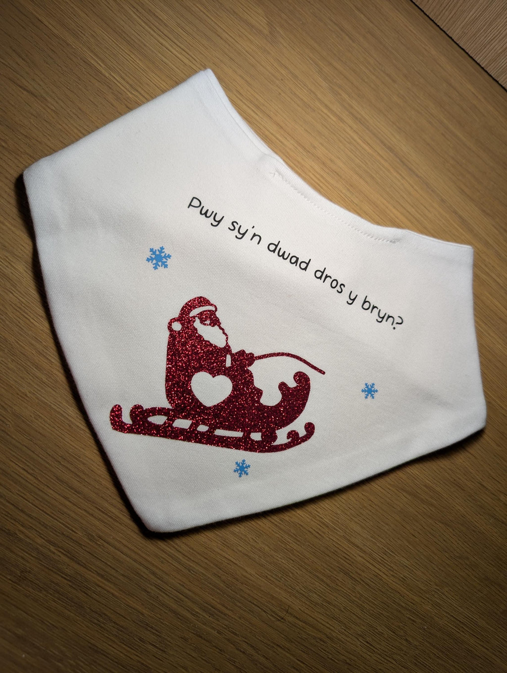 Personalised Welsh Christmas Baby Bib – Glitter Santa Sleigh, Cotton Bandana bib