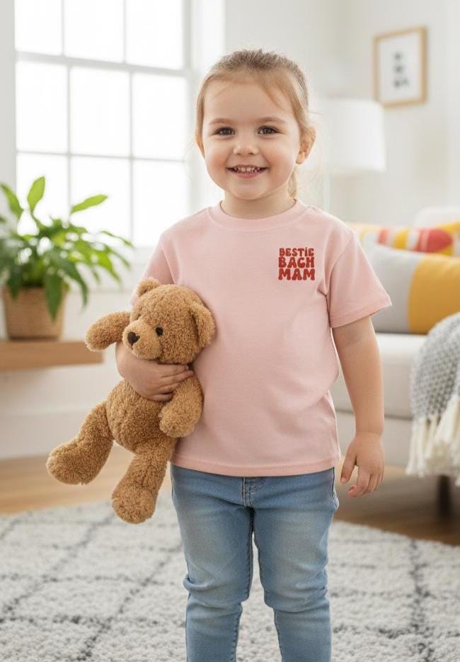 Bestie Bach Mam Kids T-Shirt - Welsh Gift, Santes Dwynwen Collection