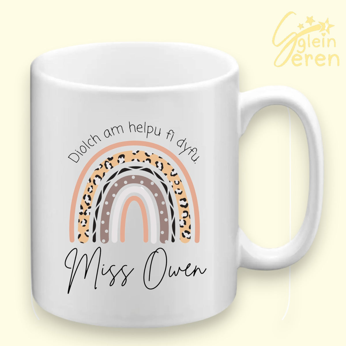 Personalized Welsh Teacher Thank You Mug – "Diolch am helpu fi dyfu"